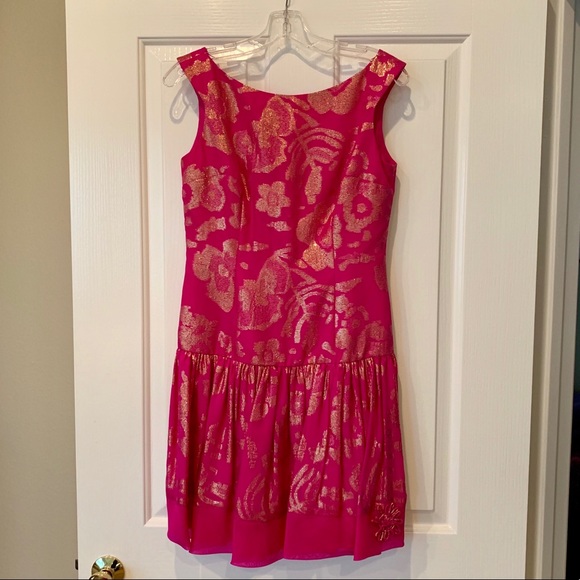 Marchesa Dresses & Skirts - Marchesa Pink/Gold Dress so 6